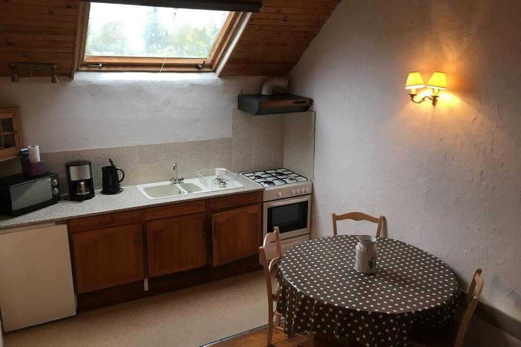 Coeur De Combray Appartement Ernes Buitenkant foto